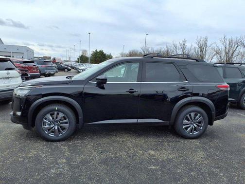 2025 Nissan Pathfinder SV 4WD