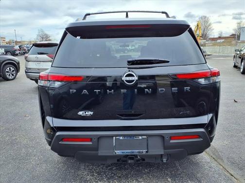 2025 Nissan Pathfinder SV 4WD