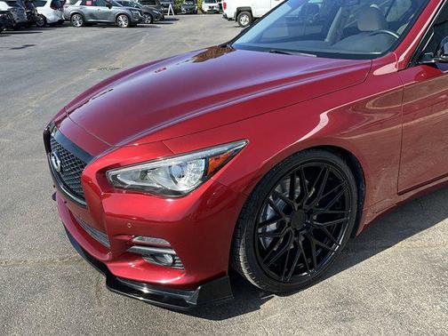 2015 INFINITI Q50 Premium