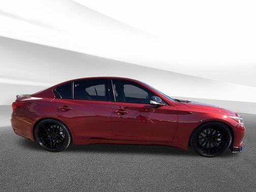 2015 INFINITI Q50 Premium