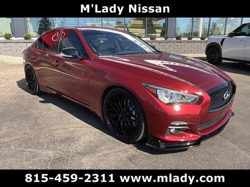 2015 INFINITI Q50 Premium