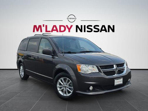 Granite Pearlcoat 2020 Dodge Grand Caravan SXT