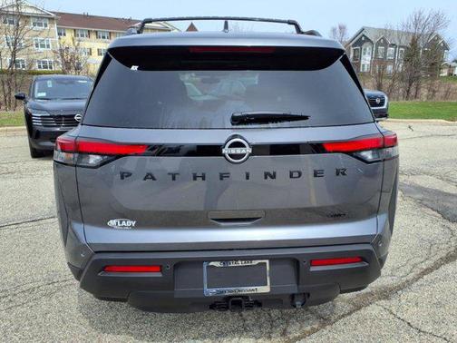 2025 Nissan Pathfinder SV 4WD