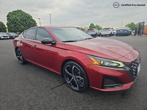Scarlet Ember 2024 Nissan Altima SR FWD