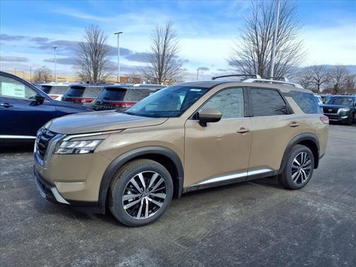 2025 Nissan Pathfinder Platinum 4WD