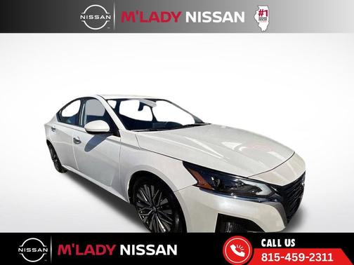 2023 Nissan Altima 2.5 SV