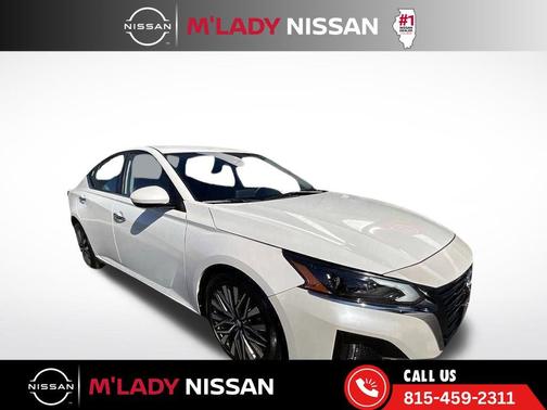 2023 Nissan Altima 2.5 SV