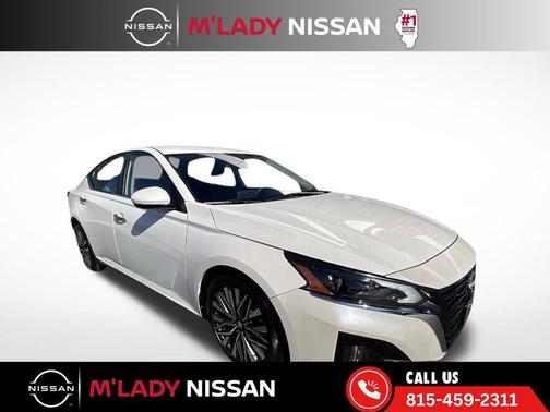 2023 Nissan Altima 2.5 SV