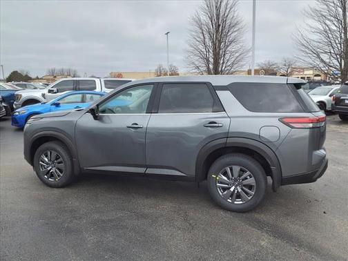 2025 Nissan Pathfinder S 4WD