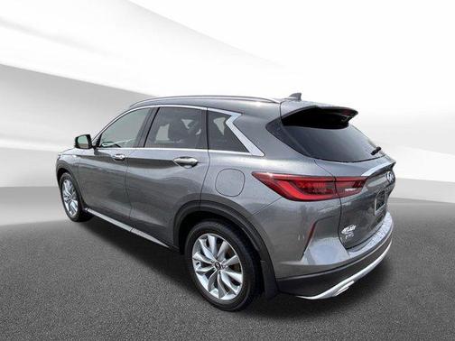 2022 INFINITI QX50 LUXE AWD