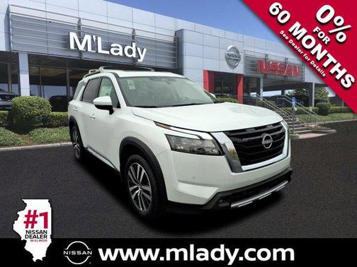 2025 Nissan Pathfinder Platinum 4WD
