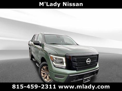 2024 Nissan Titan SV