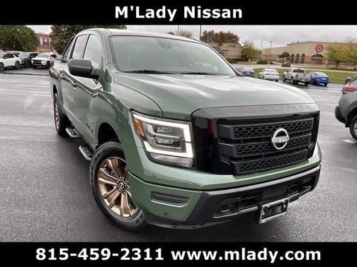 2024 Nissan Titan SV