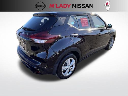 2025 Nissan Kicks S