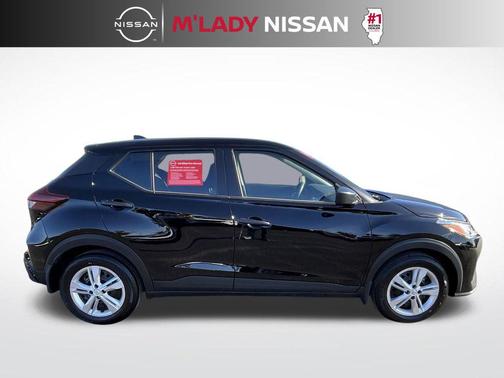 2025 Nissan Kicks S