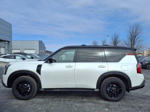 2025 Nissan Armada PRO-4X 4WD