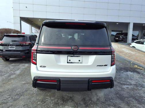 2025 Nissan Armada PRO-4X 4WD