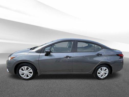 2021 Nissan Versa 1.6 S