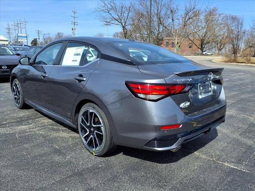 2025 Nissan Sentra SR