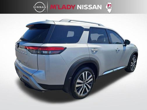 Brilliant Silver Metallic 2022 Nissan Pathfinder Platinum 4WD