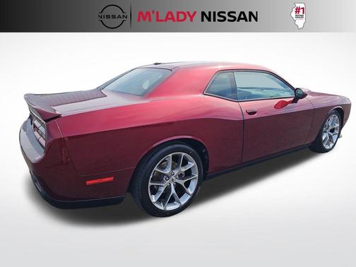 Octane Red Pearlcoat 2022 Dodge Challenger GT