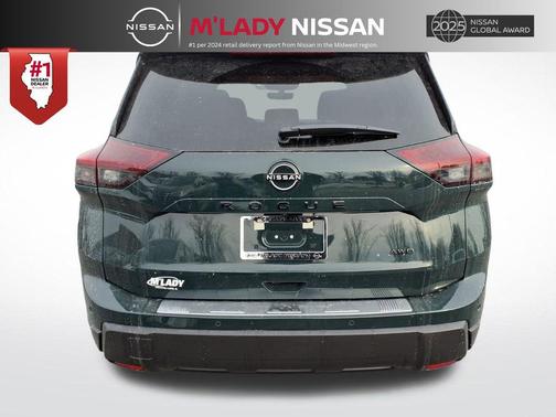 2026 Nissan Rogue Dark Armor