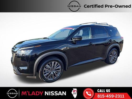Super Black 2024 Nissan Pathfinder SL 4WD