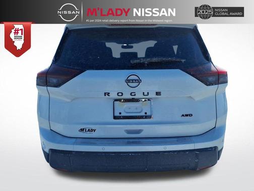 2026 Nissan Rogue Dark Armor