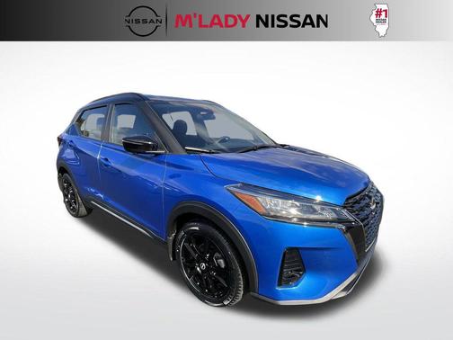 2023 Nissan Kicks SR