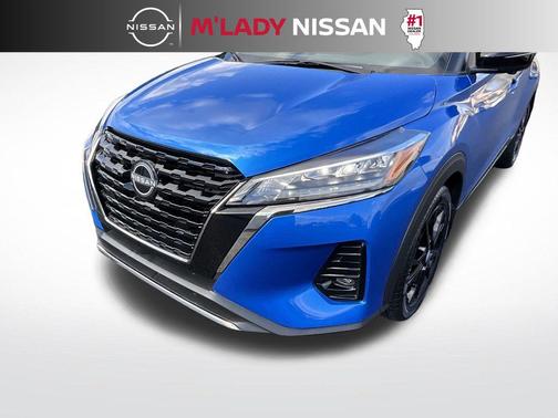 2023 Nissan Kicks SR