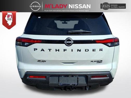 Everest White Pearl Tricoat 2026 Nissan Pathfinder Platinum