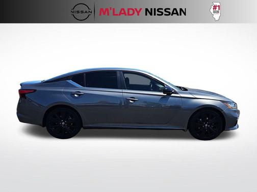 Gun Metallic 2022 Nissan Altima SR FWD