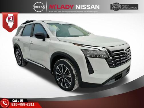 Everest White Pearl Tricoat 2026 Nissan Pathfinder Platinum