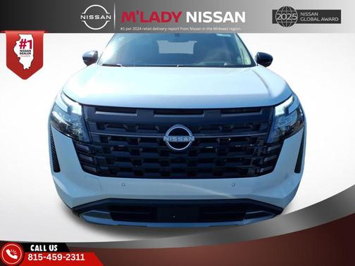 Everest White Pearl Tricoat 2026 Nissan Pathfinder Platinum