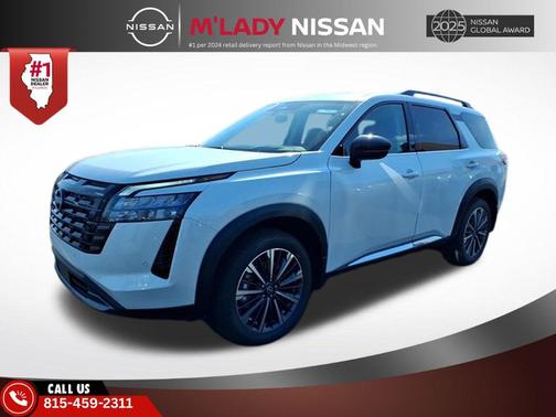 Everest White Pearl Tricoat 2026 Nissan Pathfinder Platinum