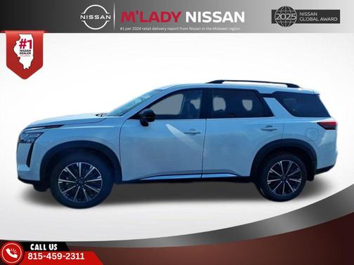 Everest White Pearl Tricoat 2026 Nissan Pathfinder Platinum