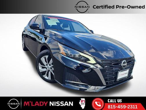Super Black 2023 Nissan Altima S FWD