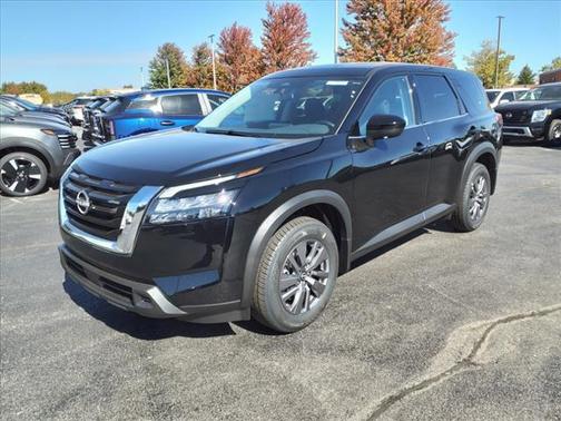2025 Nissan Pathfinder S 4WD