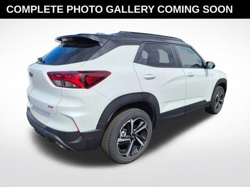 Summit White 2023 Chevrolet Trailblazer RS