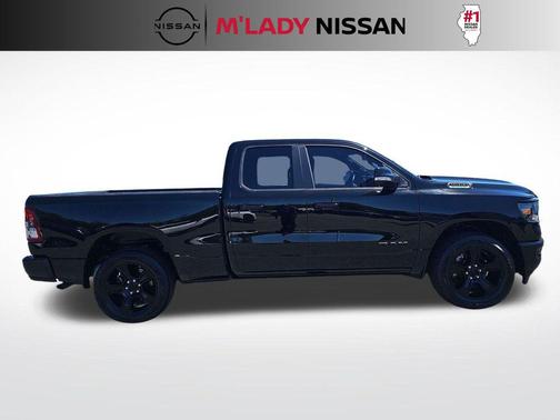 Diamond Black Crystal Pearlcoat 2021 RAM 1500 Big Horn/Lone Star
