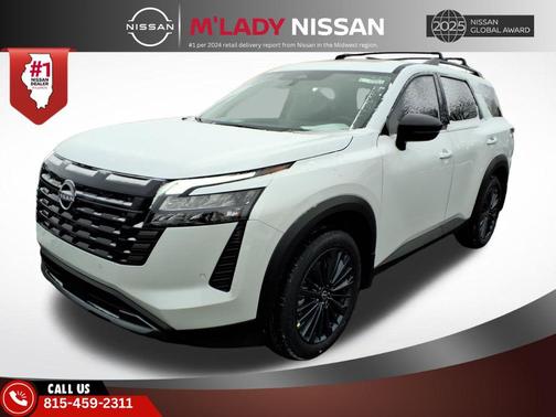 2026 Nissan Pathfinder SL