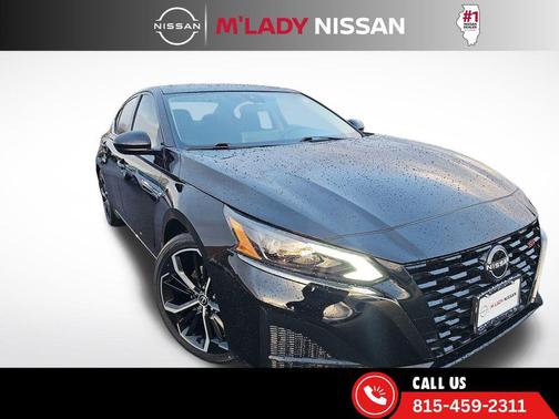 2023 Nissan Altima SR FWD