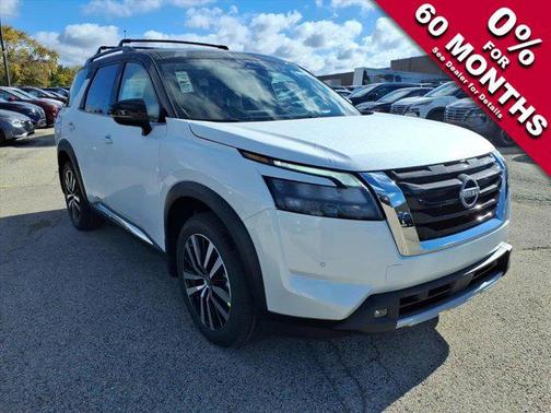 2025 Nissan Pathfinder Platinum 4WD