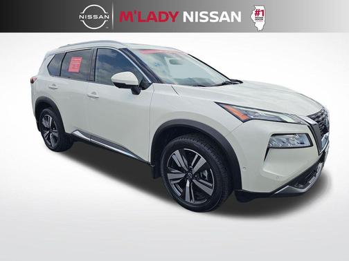 Pearl White Tricoat 2023 Nissan Rogue SL