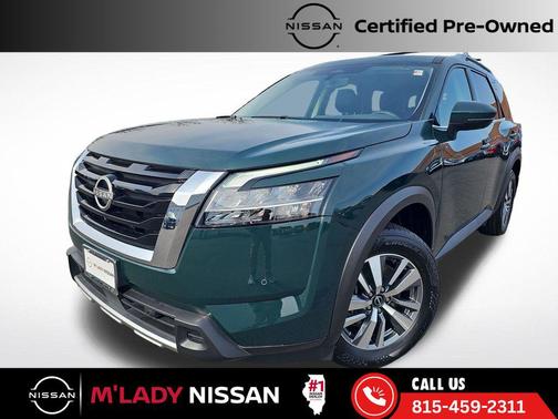 Obsidian Green Pearl 2024 Nissan Pathfinder SL 4WD
