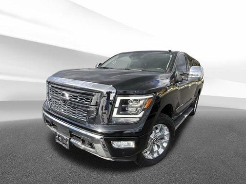 2020 Nissan Titan SL