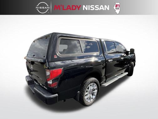 2020 Nissan Titan SL