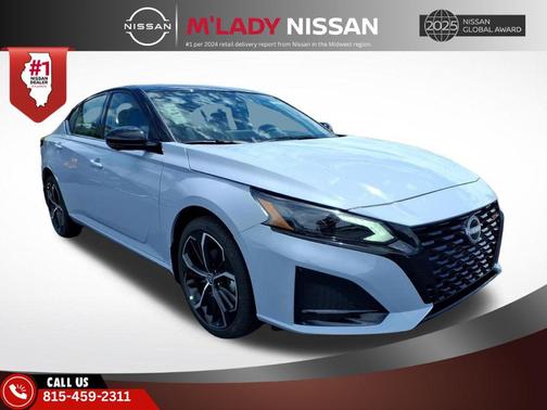 Gray Sky Pearl/Super Black 2026 Nissan Altima SR AWD