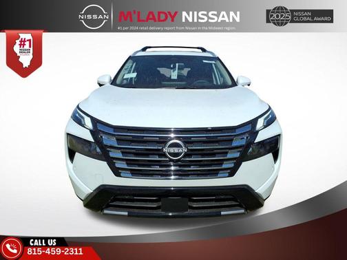 Everest White Pearl Tricoat 2026 Nissan Rogue Platinum