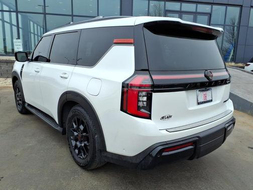 Aspen White Tricoat 2026 Nissan Armada PRO-4X